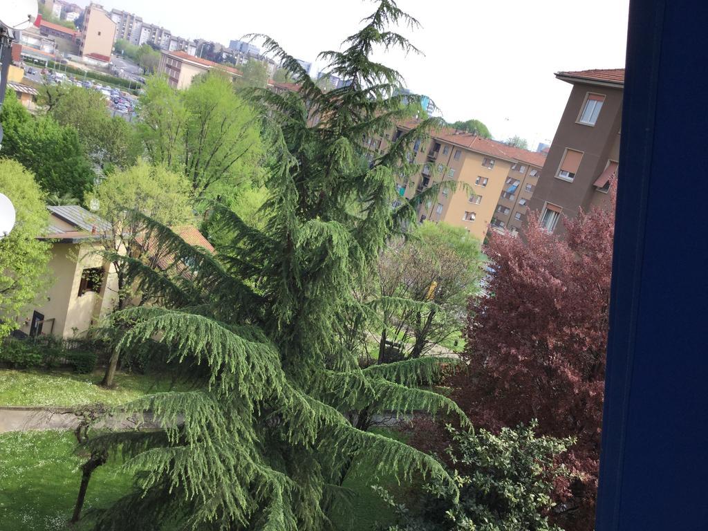 Апартаменты Niguarda Bicocca Flat Милан Экстерьер фото